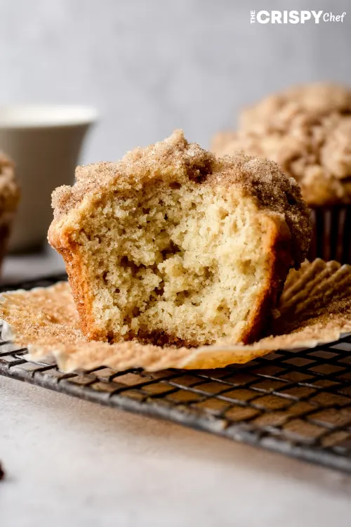 Coffee Cake Greek Yogurt Muffins
