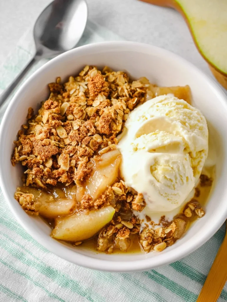 Pear Crisp with Cinnamon