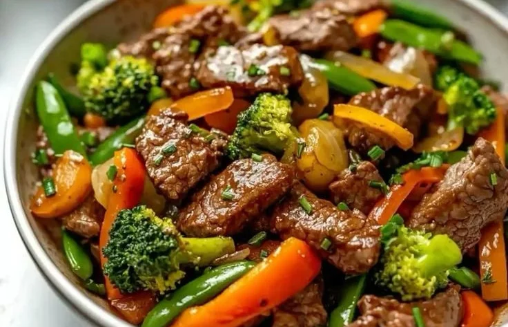 Quick 30-Minute Beef Stir Fry with colorful vegetables