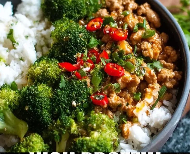 Sweet and Spicy Ground Turkey Broccoli Bowl with colorful vegetables